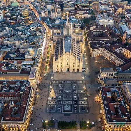 Duomo-navigli - Two Bedrooms & Terrace With Wi-fi